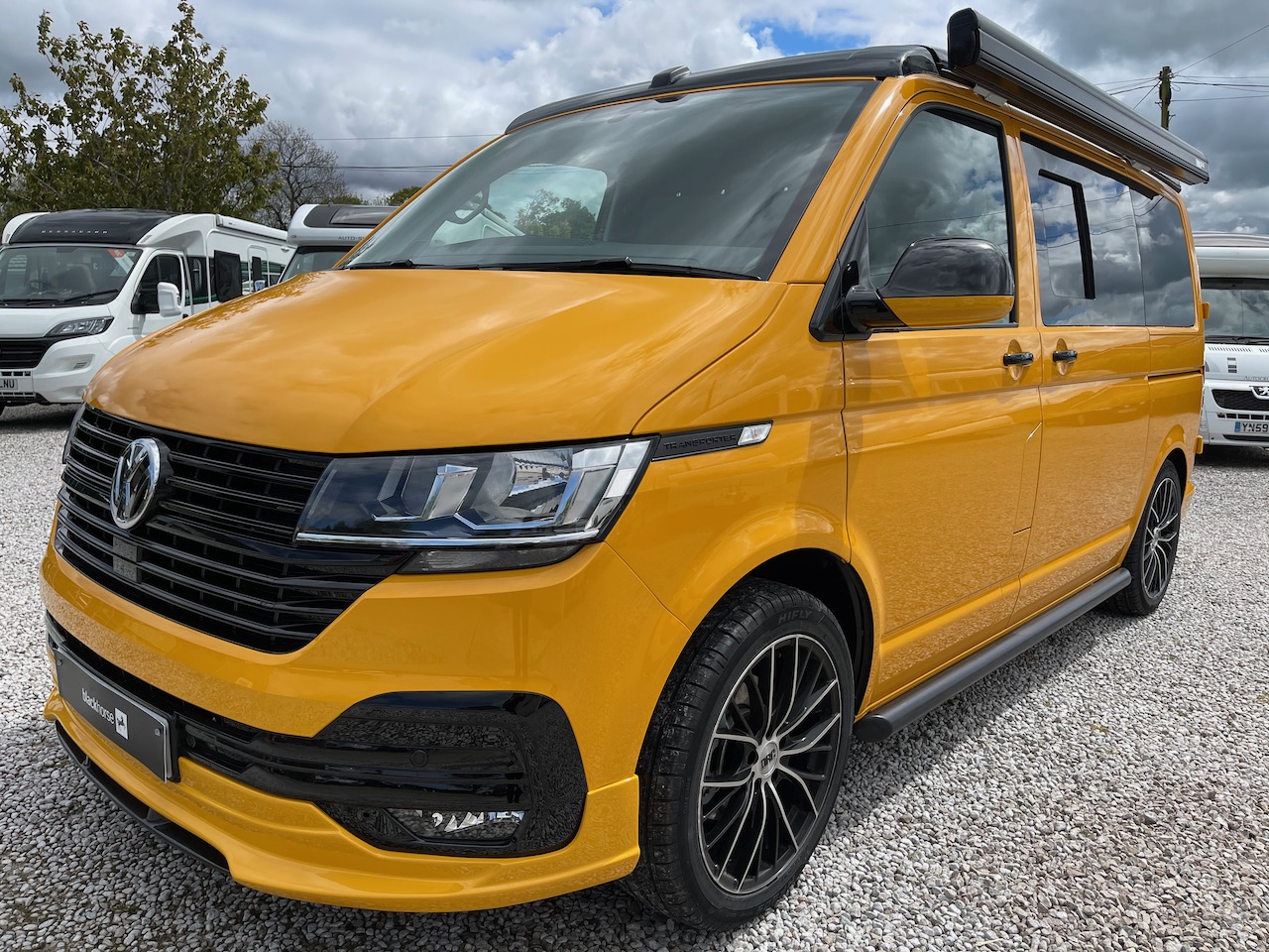 Volkswagen T6.1 Campervan Highline - Revolution Ricos - Campervan